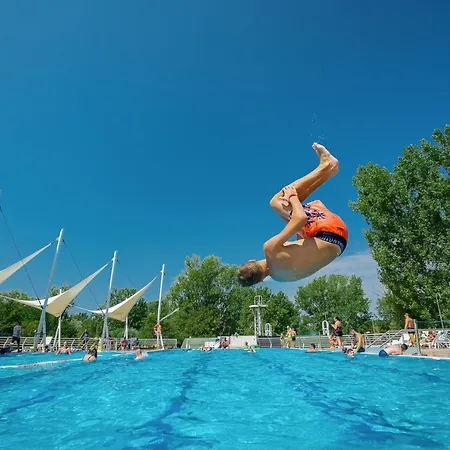 Campingplads Balatontourist Fuered & Balatonfüred